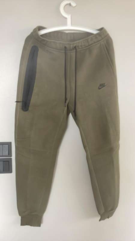 Nike tech fleece buxur grænar