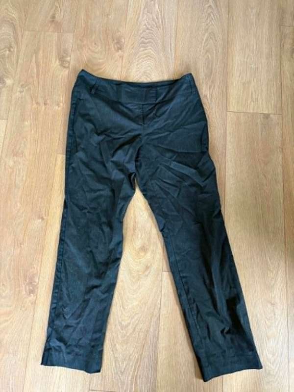 Gráar buxur - Next