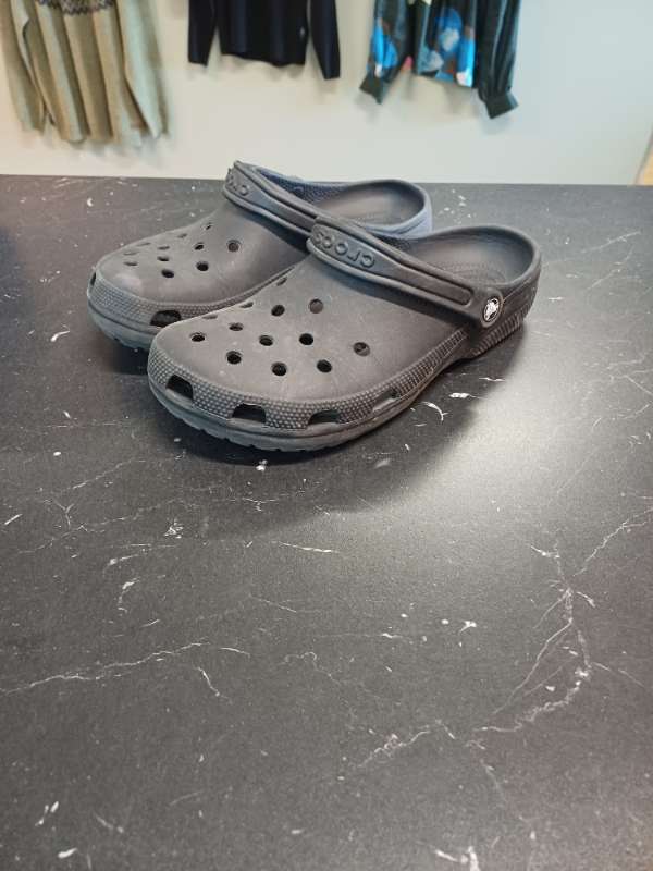 Svartir Crocs