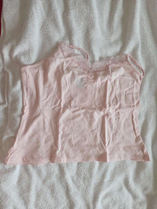 F&F toppur bleikur