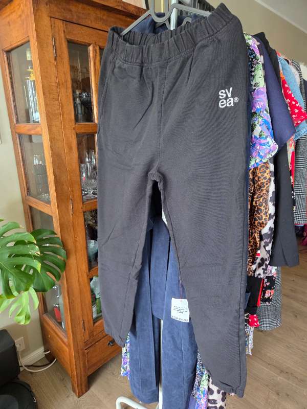 Svea joggingbuxur