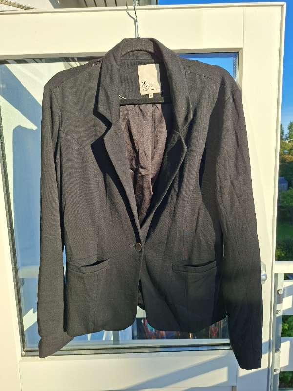 Blazer - NoSeason