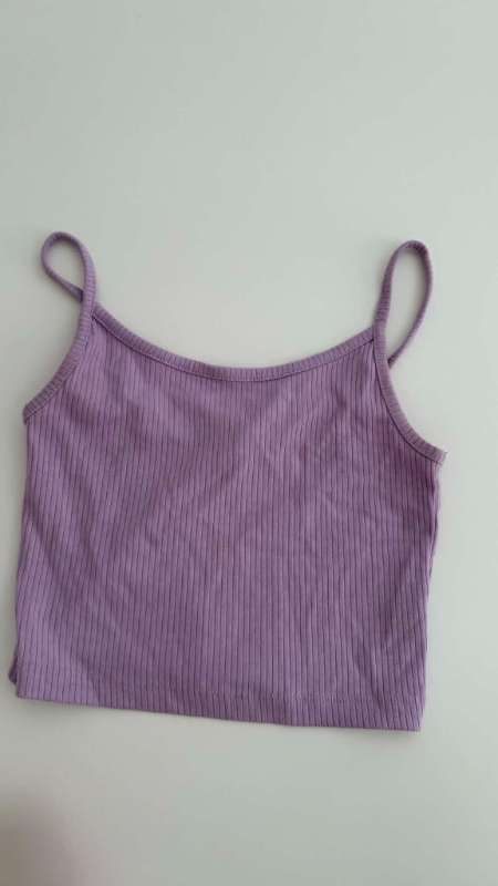 Fjólublár crop top