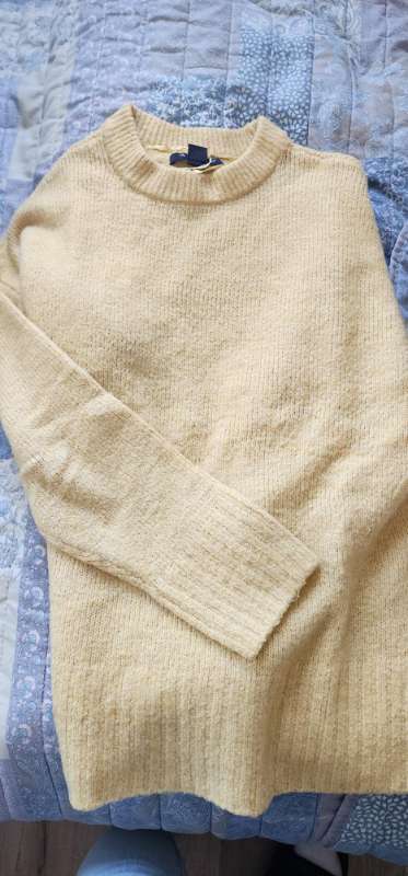Gula treyjan
