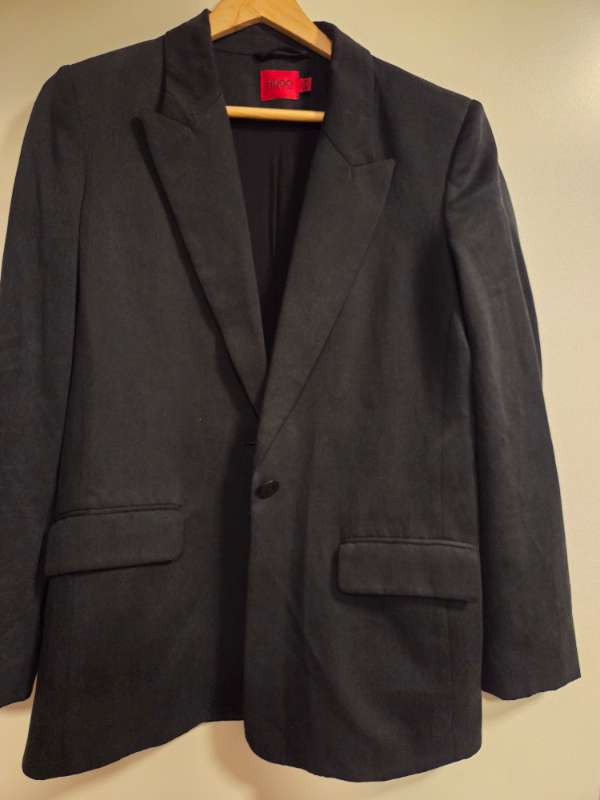 HUGO BOSS BLAZER