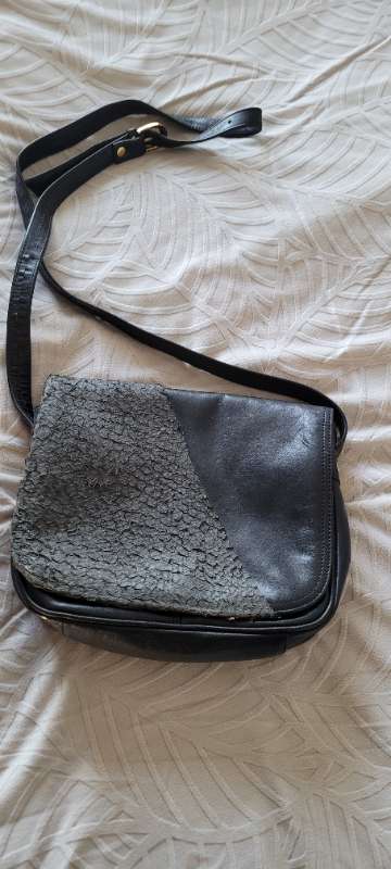 Marks og Spenser ekta leður/roð