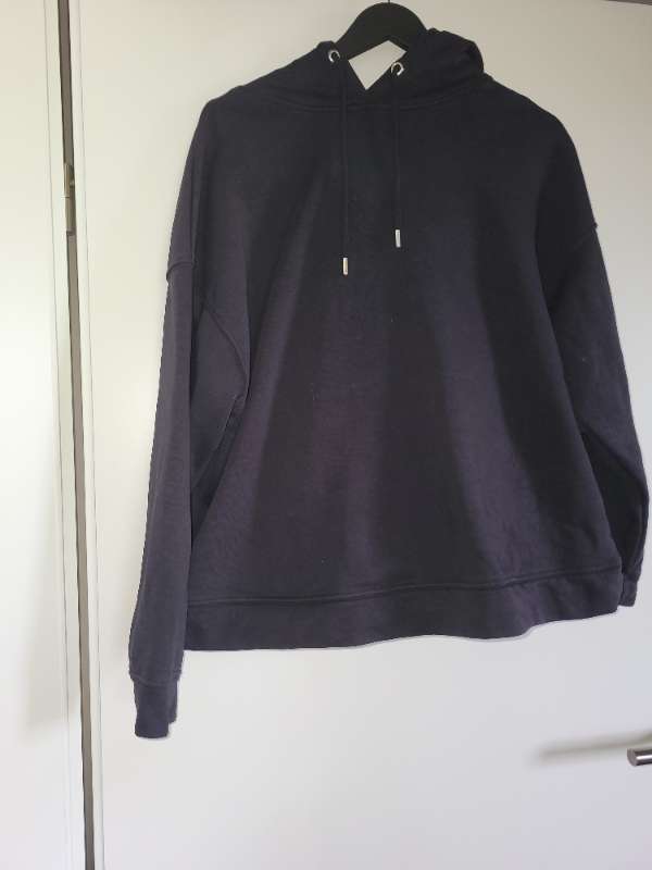 Lindex hettupeysa