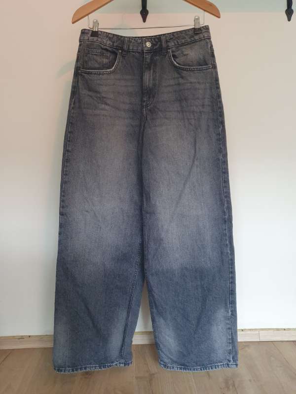 House baggy jeans