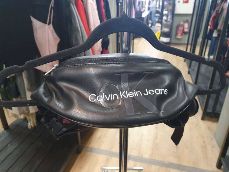 Calvin Cline leður fannypack