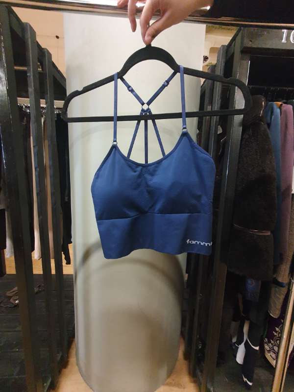 Famme crop top navy