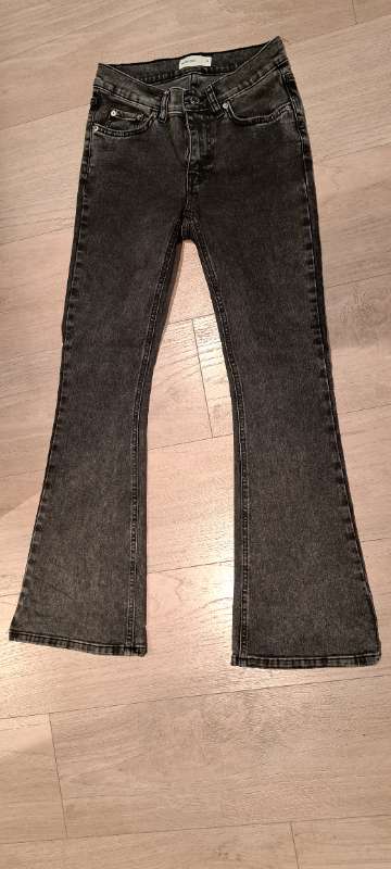 Gina Tricot gallabuxur 34