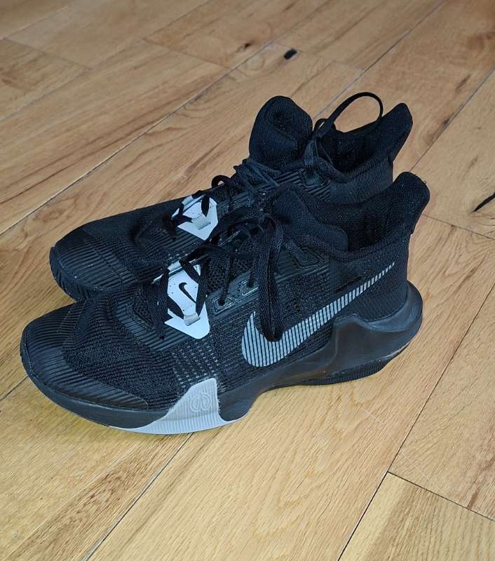 Nike körfuboltaskór