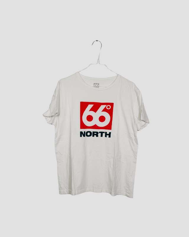 Hvítur 66°Norður bolur
