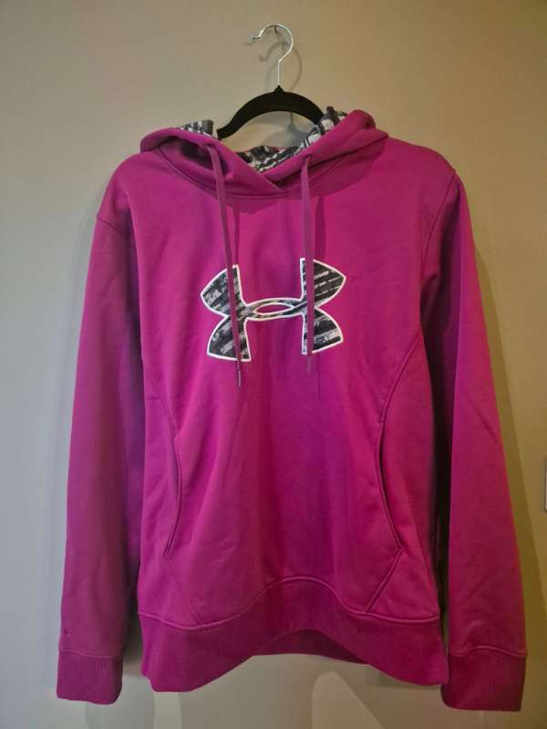 Under armour fjólublá hettupeysa
