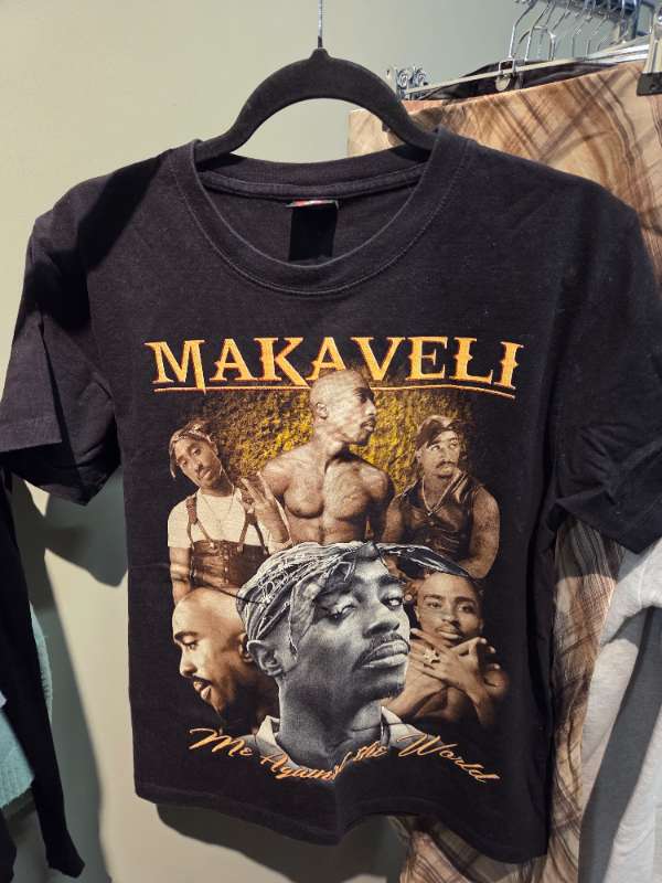 Tupac bolur