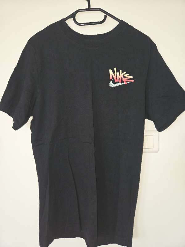 Bolur - svartur nike merki