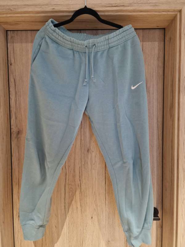 Nike íþróttabuxur grænar