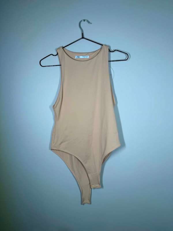 Zara Nude body, ermalaust