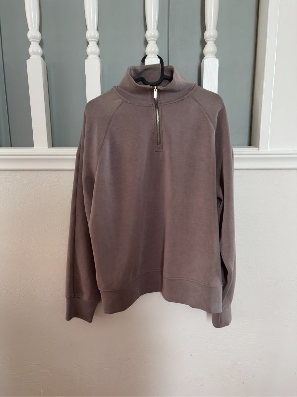 Mango peysa taupe