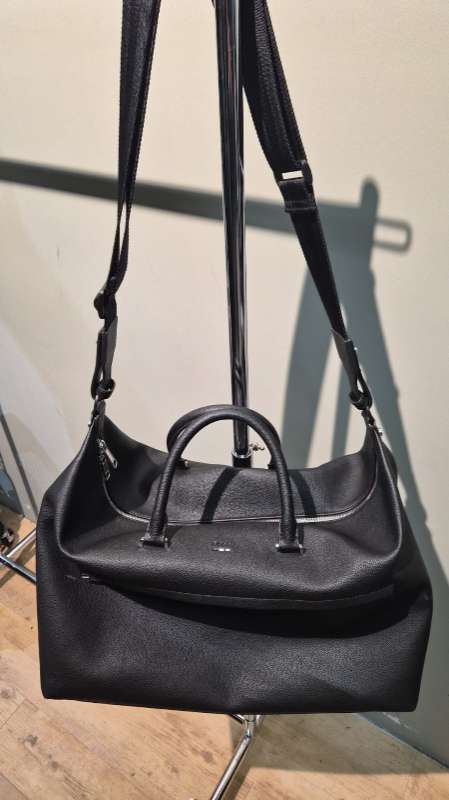 Hugo boss ferðataska