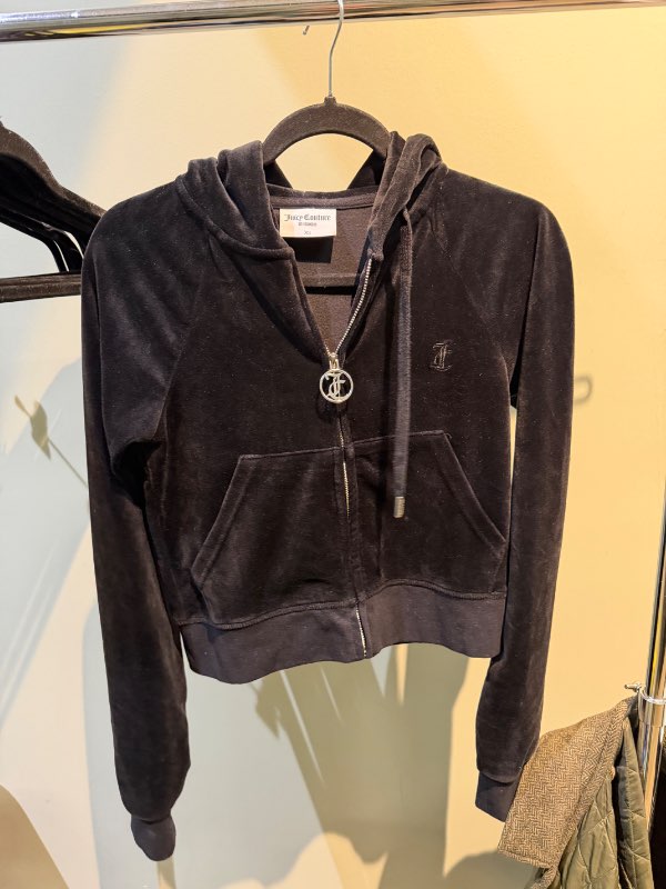 Juicy Couture peysa
