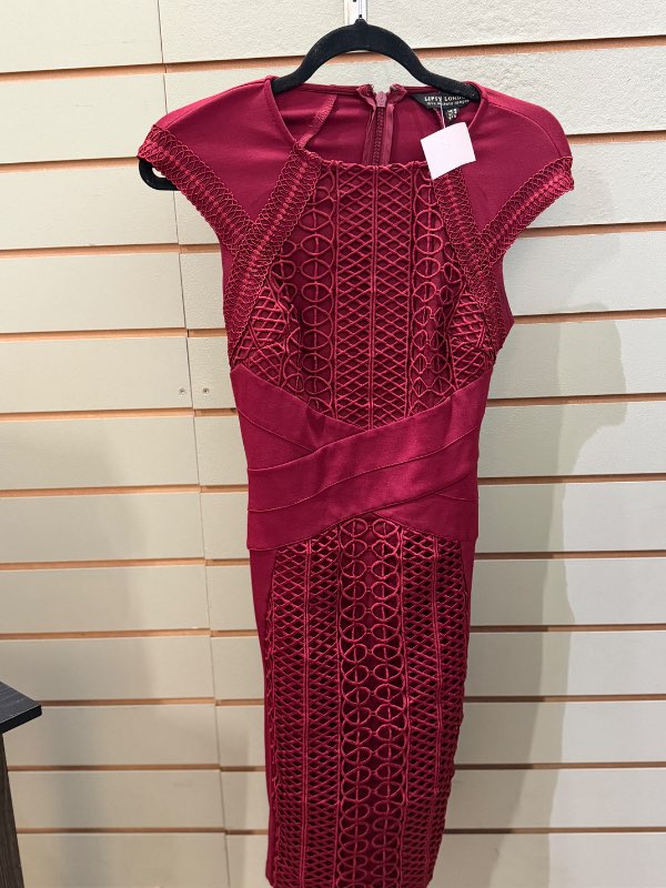 Michelle Keegan Lipsy lace Dress size 8