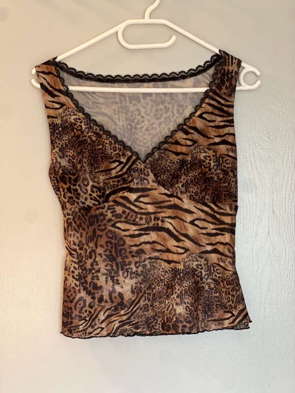 Leopard print bolur