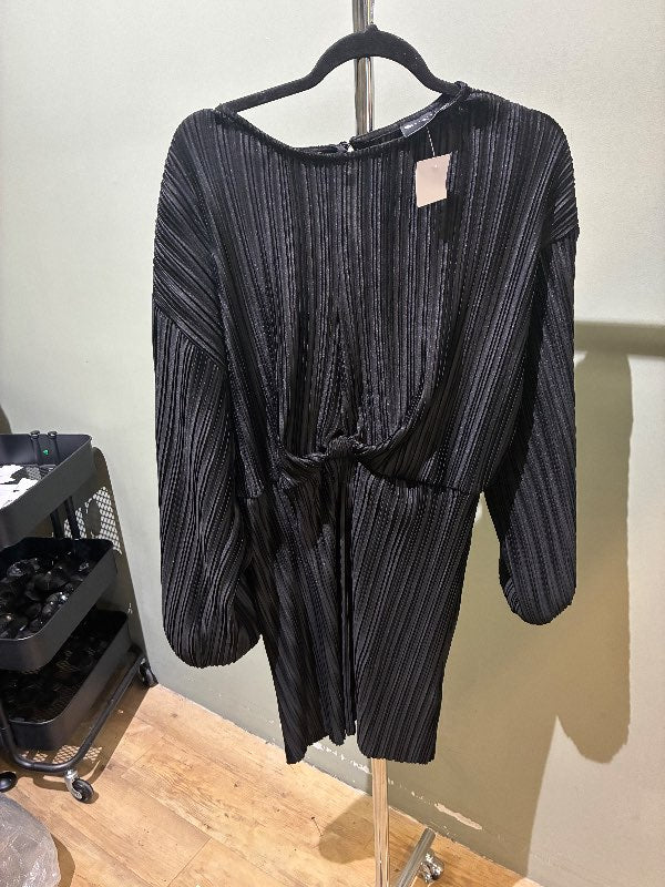 Asos kjóll