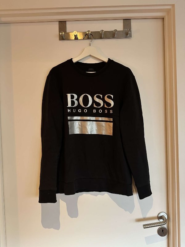 Hugo boss peysa