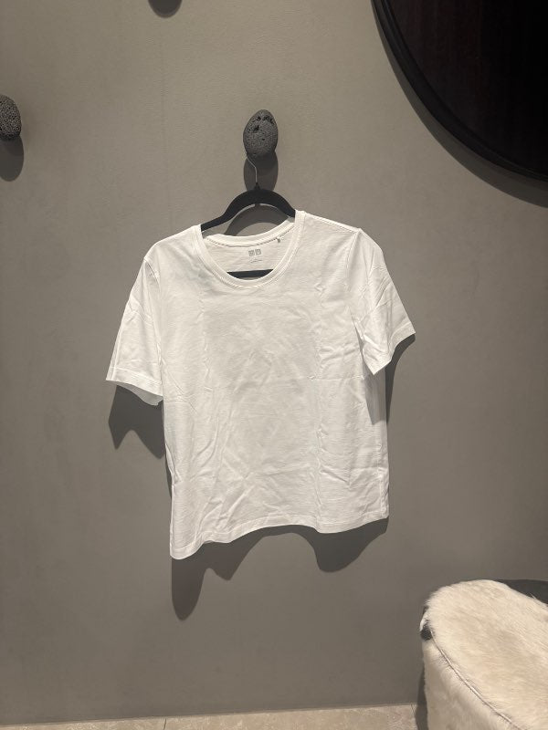 UNIQLO stuttermabolur