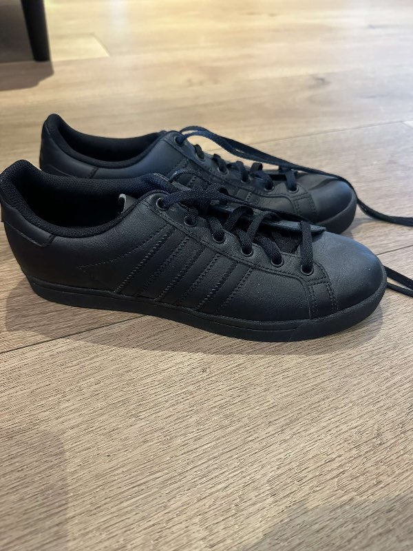 Adidas skór