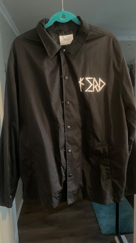 Svartur jakki st xL
