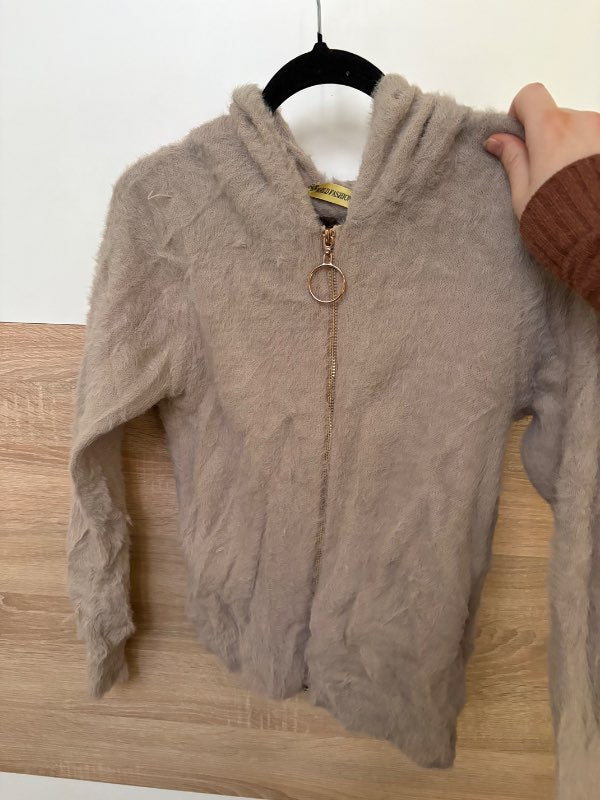 Peysa fra worlds fashion