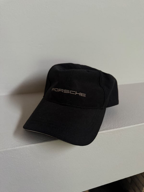 Porsche derhúfa