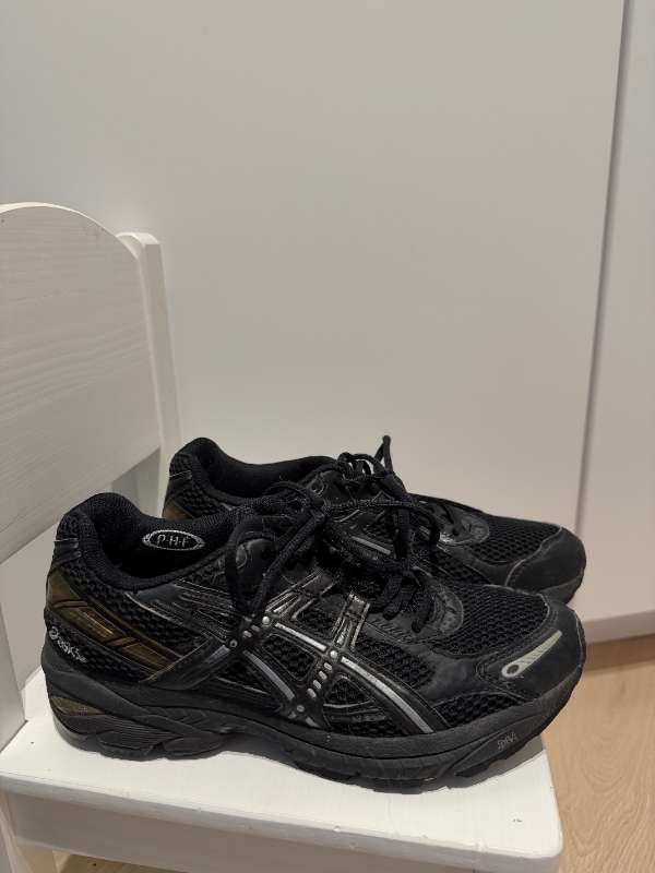 Puma svartir strigaskór