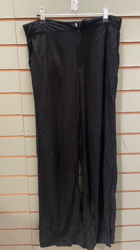 Gina Tricot dragtbuxur st M