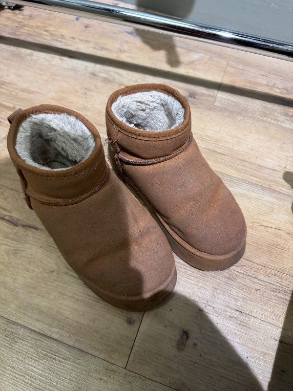 Ugg dupes