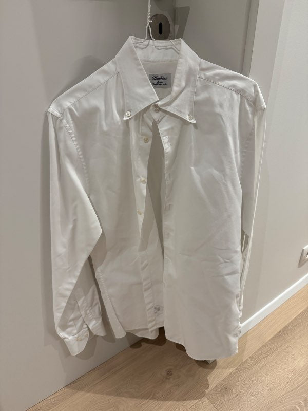 Stenströms hvít skyrta