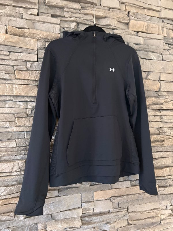 Under armour hettupeysa svört