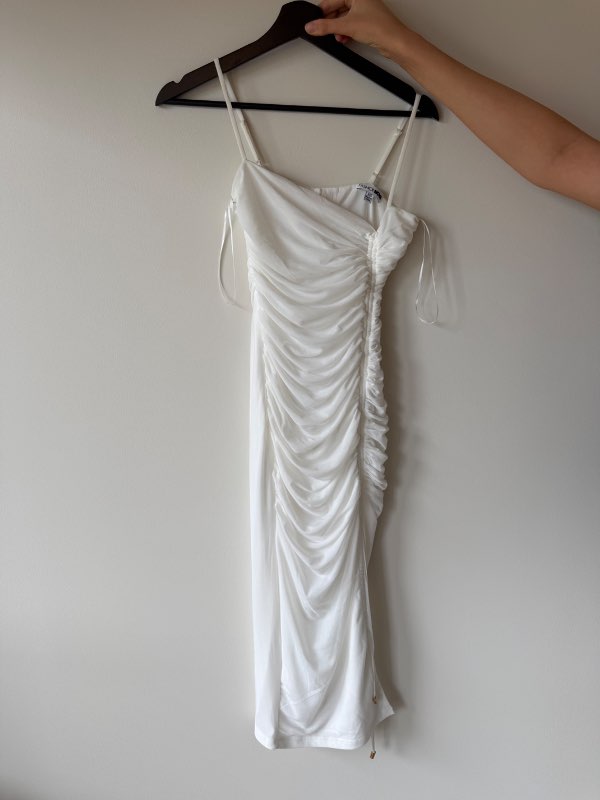Fashion nova kjóll