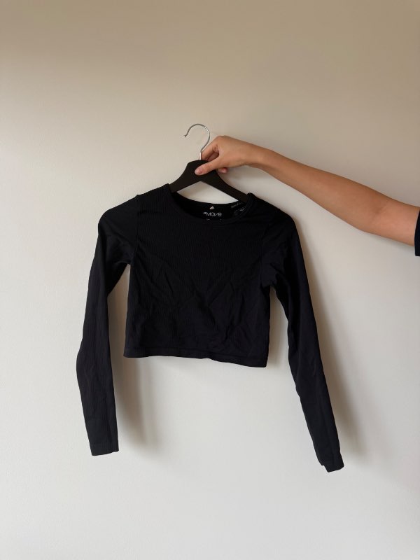 H&M ræktar bolur