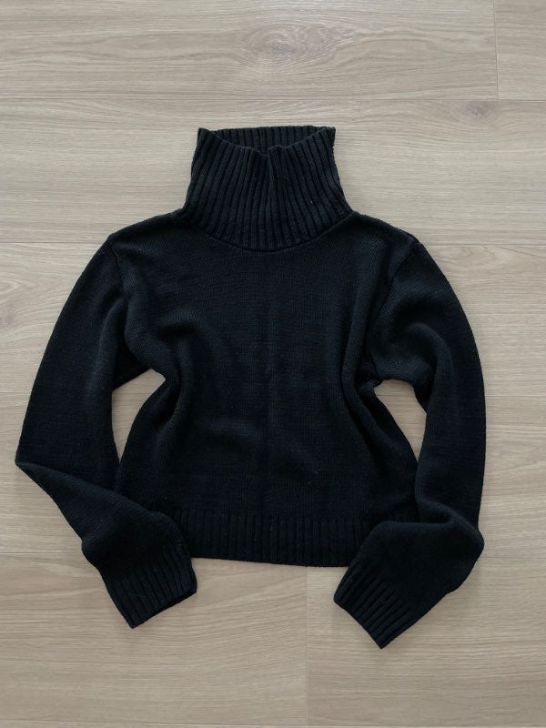 Boohoo svört cropped prjóna pe