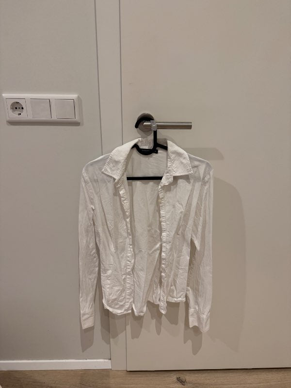 -Hvít skyrta Brandy Melville