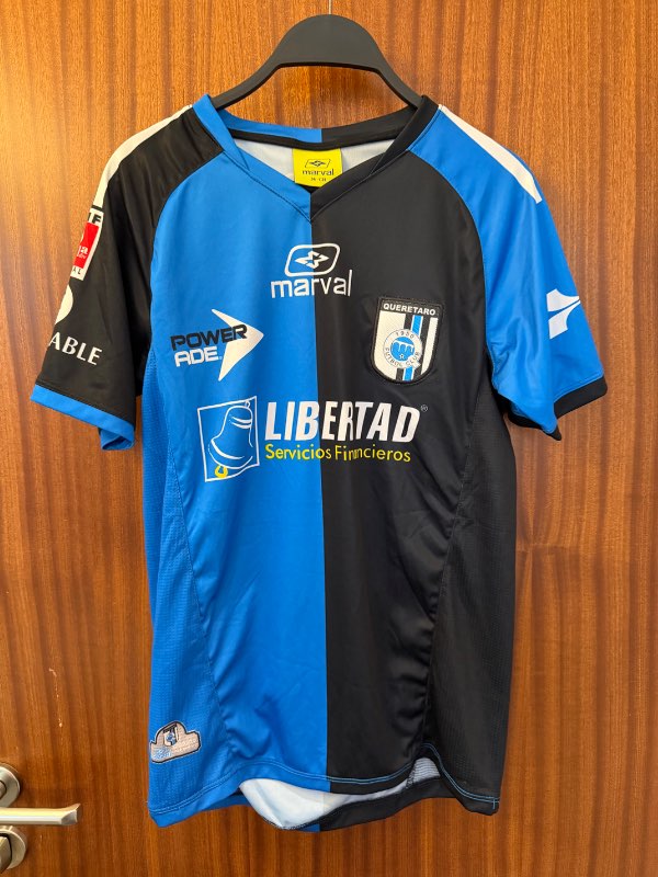 Retro Queretaro Treyja