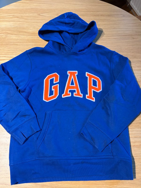 GAP hettupeysa