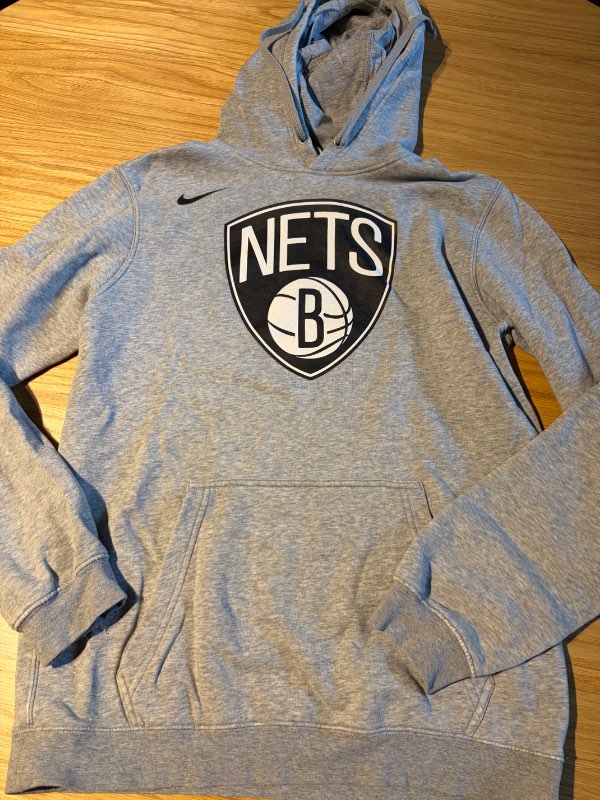 Brooklyn Nets hettupeysa