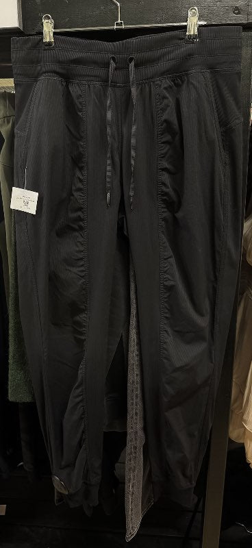 Lululemon dance joggers 10