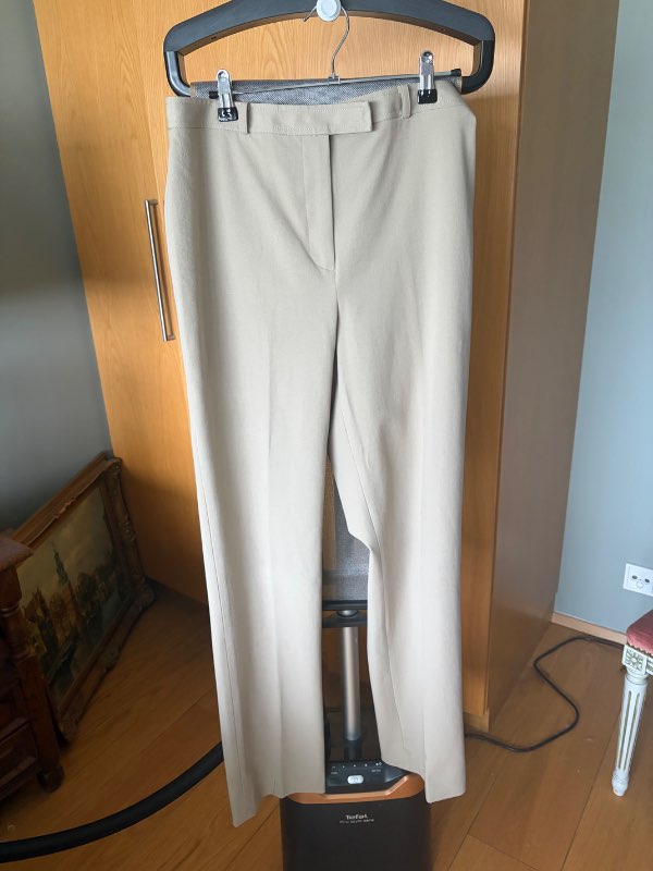Ann Taylor beige buxur