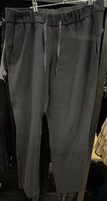 Lululemon black straight trousers