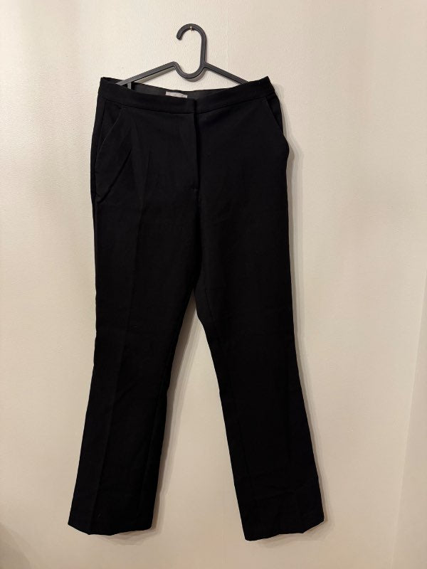 Dragtarbuxur svartar